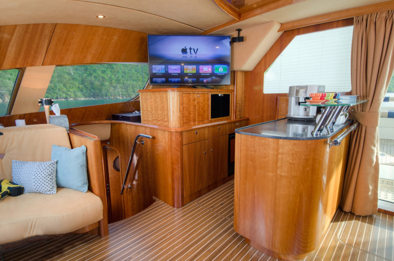 yachts middle east - Tech - apple tv