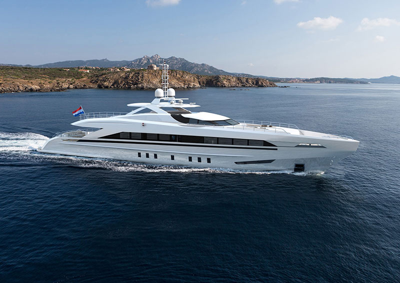 yachts middle east - Heesen Yachts - Amore Mio