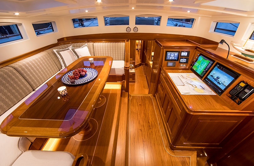 Yachts Middle East - Truly Classic 90 Acadia Interior