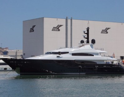 New launch for CRN: the Eight, the first refit of a CRN yacht, is back in the sea