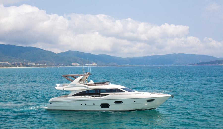 Yachts middle east - Ferretti Group in the spotlight at the Singapore Yacht Show 2015