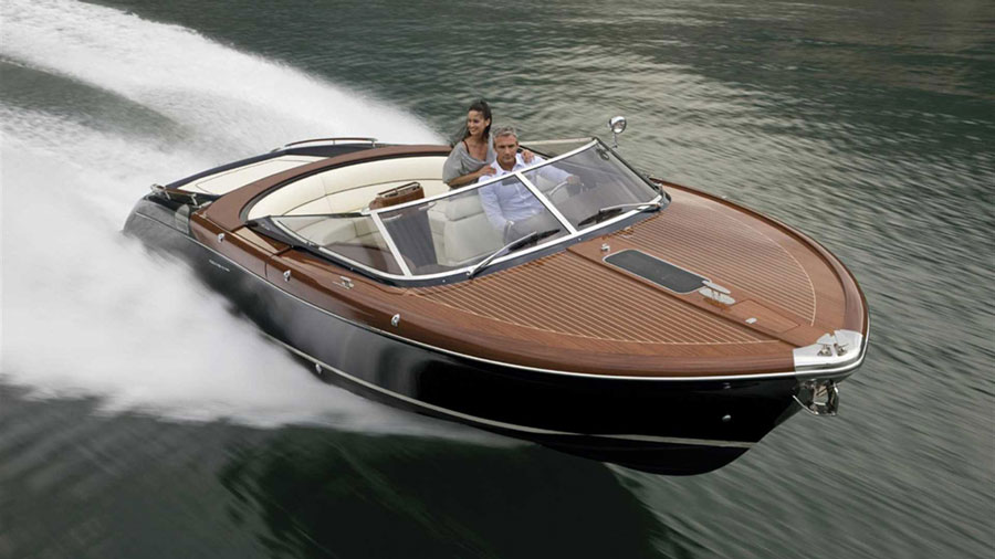 Yachts middle east - Aquariva Super