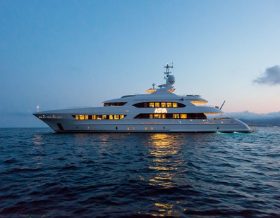 Heesen announces the delivery of M/Y Asya, 47m full displacement.