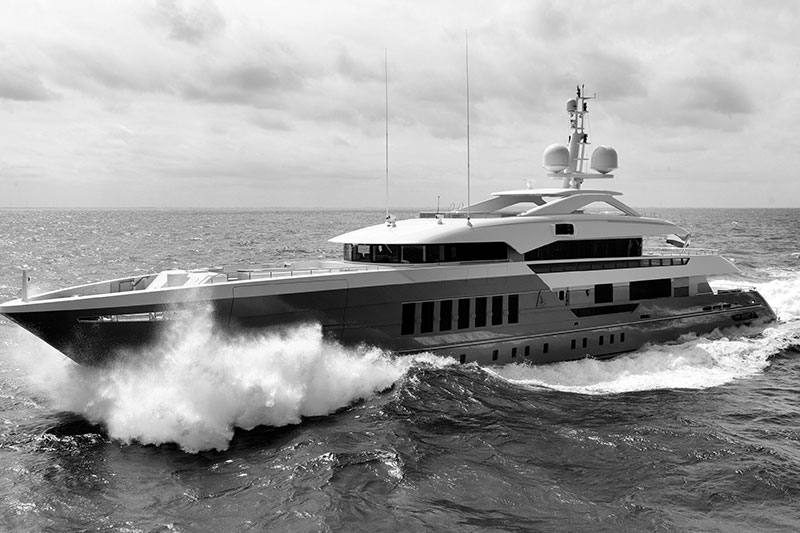 yachts middle east - heesen yachts - Azamanta the world’s first Fast Displacement steel-hulled yacht over 50 metres