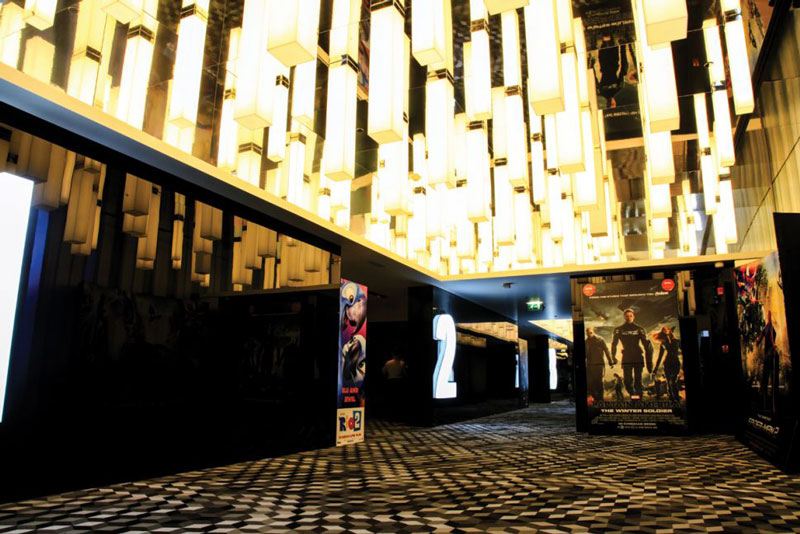yachts middle east - Destinations - Reel Cinemas - Dubai - The beach