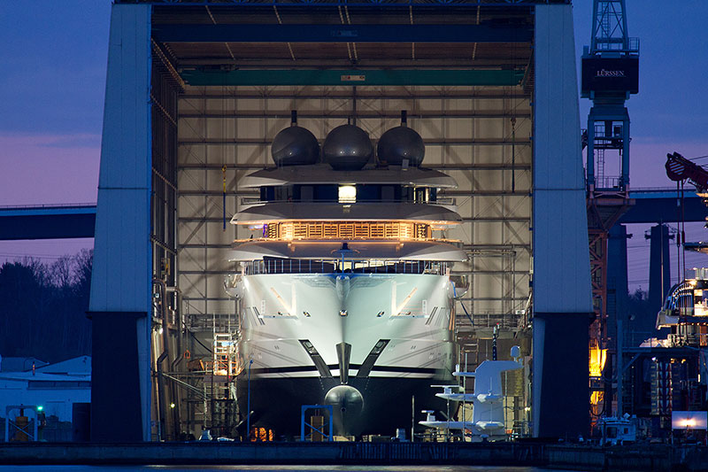 yachts middle east - Lurssen - Mistral - Andreas Jens