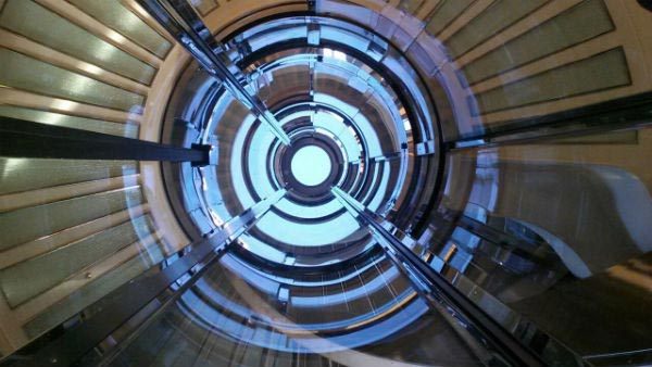 Yachts Middle East - Lift Emotion - Elevators for superyacht